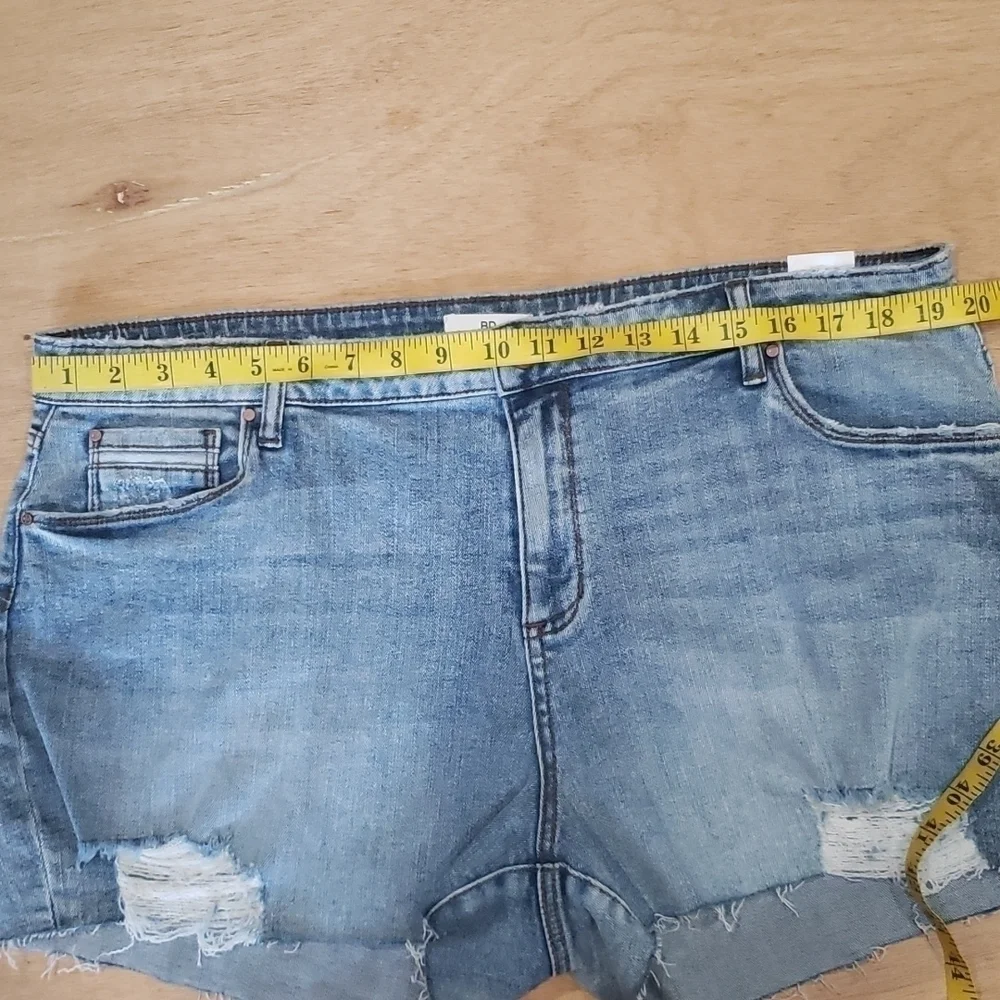 Bp Midrise Denim Distressed Shorts NWT